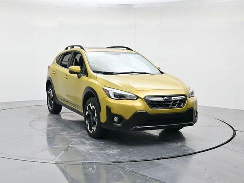 Used 2022 Subaru Crosstrek 2.5i Limited w/ Moonroof Package 1 image 4