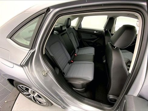 New 2026 Volkswagen Jetta SE FWD image 10