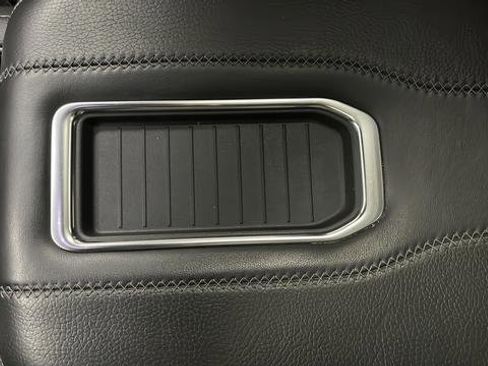 Used 2021 GMC Yukon Denali AWD/4WD image 20