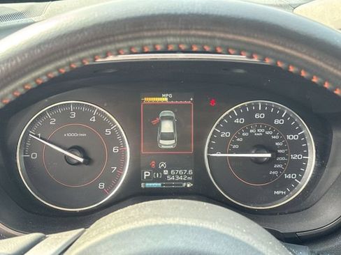 Used 2021 Subaru Crosstrek 2.5i Limited w/ Moonroof Package 2 AWD/4WD image 16