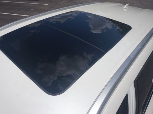 Used 2022 INFINITI QX60 Luxe w/ Cargo Package image 14