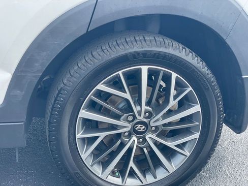 Used 2019 Hyundai Tucson Limited image 27