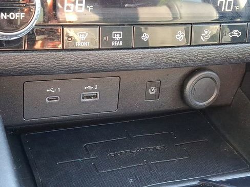 Used 2024 Mitsubishi Outlander SE AWD/4WD image 26
