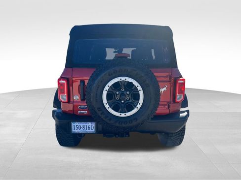 Used 2024 Ford Bronco Black Diamond w/ Sasquatch Package image 5