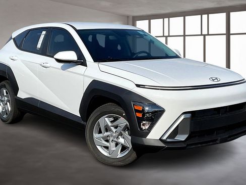 New 2026 Hyundai Kona SE image 1