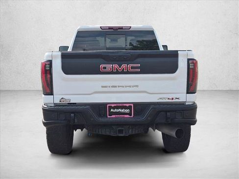 Used 2024 GMC Sierra 2500 AT4X w/ AT4X AEV Edition AWD/4WD image 6