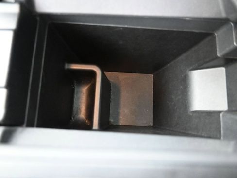 Used 2022 Nissan Rogue SV w/ SV Premium Package image 20