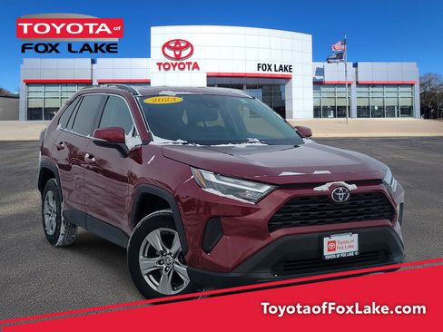 Used 2023 Toyota RAV4 XLE image 1
