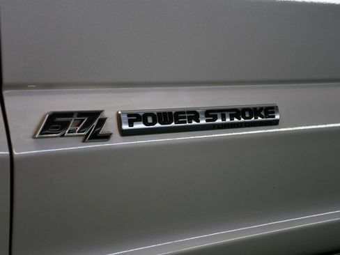 Used 2017 Ford F250 Platinum w/ Platinum Ultimate Package image 11