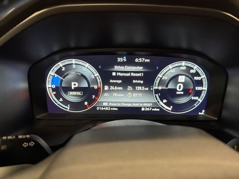 Used 2024 Mitsubishi Outlander Ralliart image 18