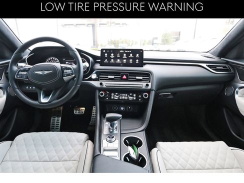 Used 2025 Genesis G70 3.3T Advanced w/ Sport Prestige Package image 11