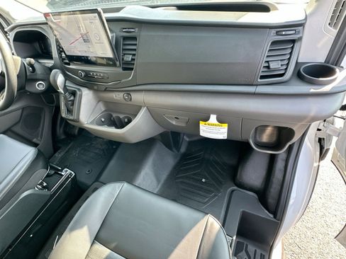 New 2026 Ford Transit 250 148 Medium Roof image 35