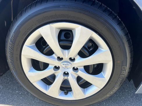 Used 2023 Toyota Corolla LE image 12