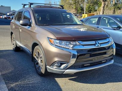 Used 2018 Mitsubishi Outlander SE
