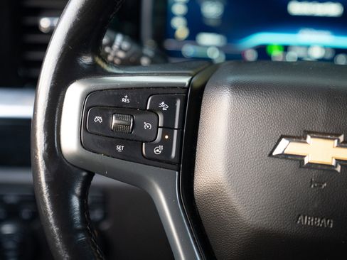 Used 2022 Chevrolet Silverado 1500 LT image 36