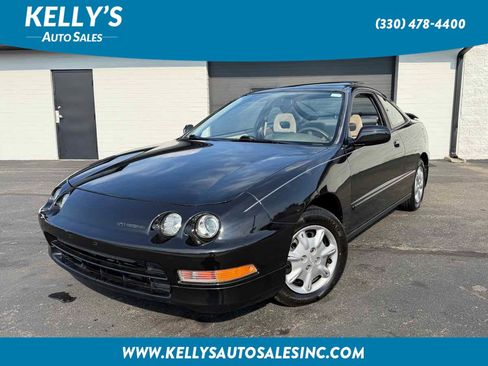 Used 1997 Acura Integra LS FWD image 1