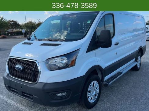 Used 2024 Ford Transit 250 Low Roof w/ Exterior Upgrade Package image 25