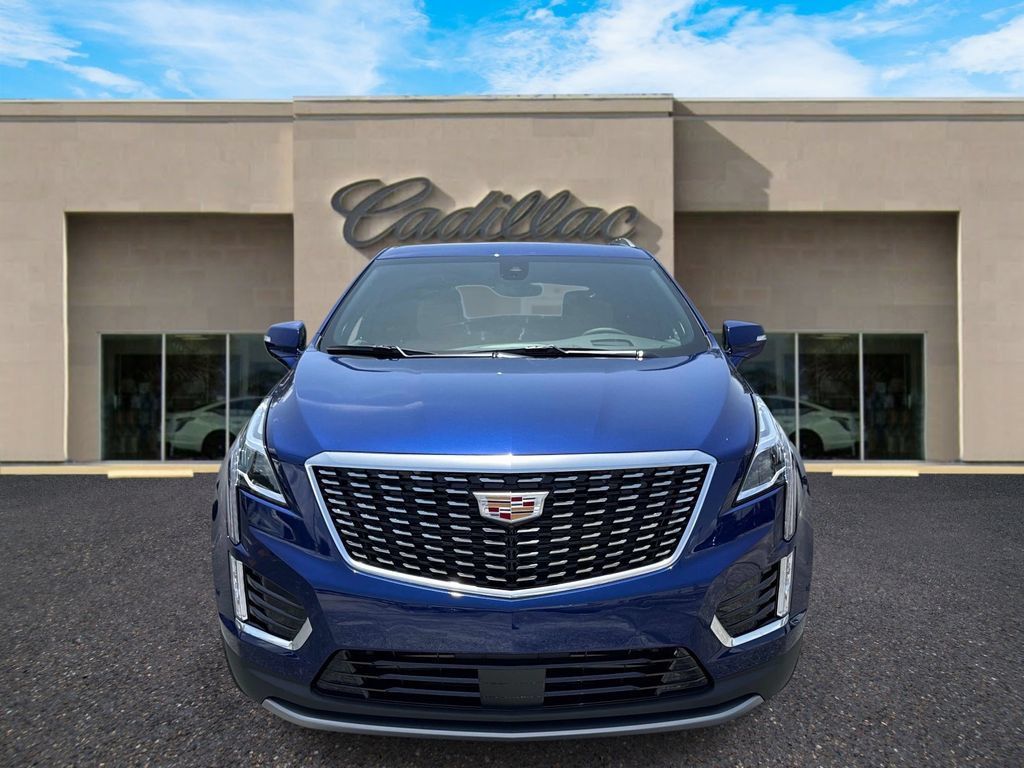 New 2026 Cadillac XT5 Premium Luxury w/ Driver Assist Package AWD/4WD image 8