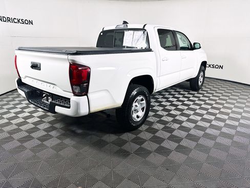 Used 2021 Toyota Tacoma SR image 3