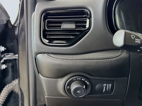 Used 2022 Dodge Durango GT image 10