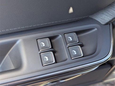 Used 2022 Rivian R1T Launch Edition image 24