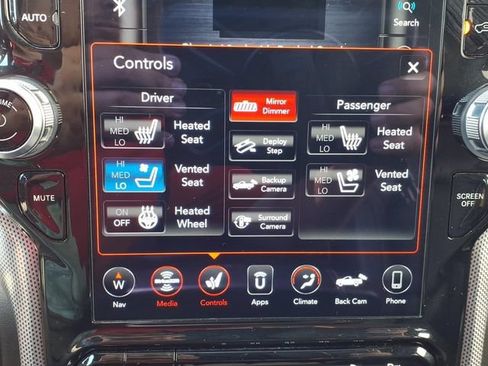 Used 2021 RAM 1500 Limited AWD/4WD image 14