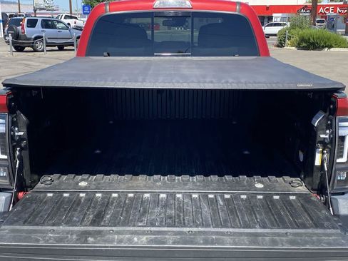 Used 2021 Toyota Tacoma TRD Off-Road AWD/4WD image 22