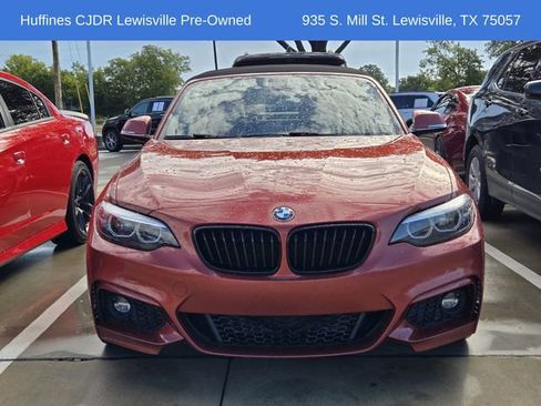 Used 2018 BMW 230i Convertible image 2