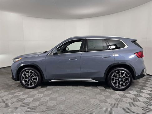 Used 2025 BMW X1 xDrive28i w/ Convenience Package image 11
