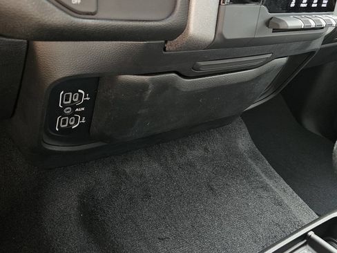 New 2026 RAM 1500 Express AWD/4WD image 20