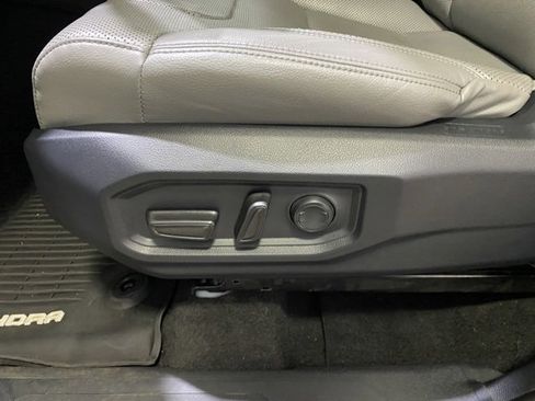 Used 2022 Toyota Tundra SR5 image 14