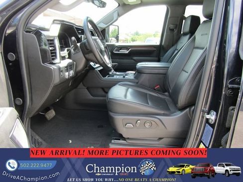 Certified 2025 GMC Sierra 2500 Denali w/ Denali Reserve Package AWD/4WD image 16
