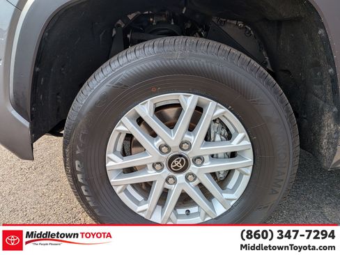 Certified 2025 Toyota Tundra SR5 AWD/4WD image 9