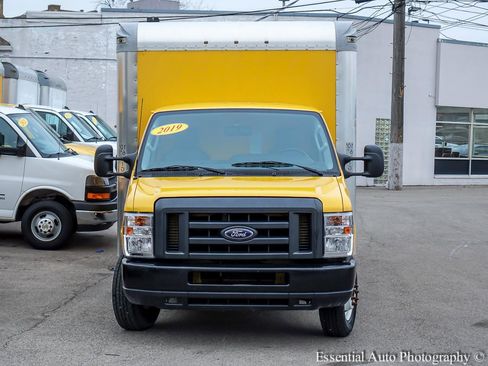 Used 2019 Ford E-350 and Econoline 350 Super Duty image 5