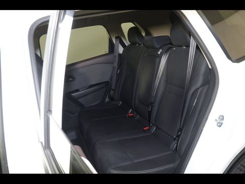 Used 2023 Nissan Rogue S FWD image 28