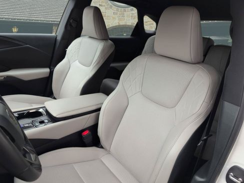 Certified 2024 Lexus RX 350 Premium w/ Cold Area Package FWD image 5