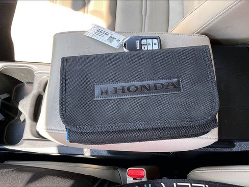 Used 2019 Honda CR-V EX-L image 13