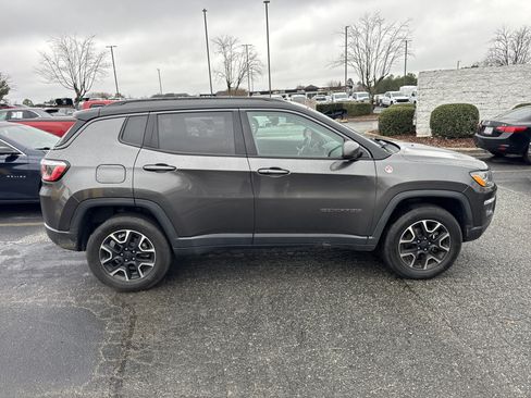 Used 2019 Jeep Compass Trailhawk w/ Leather Interior Group image 11