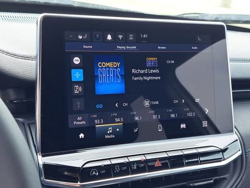 New 2026 Jeep Compass Latitude AWD/4WD image 11