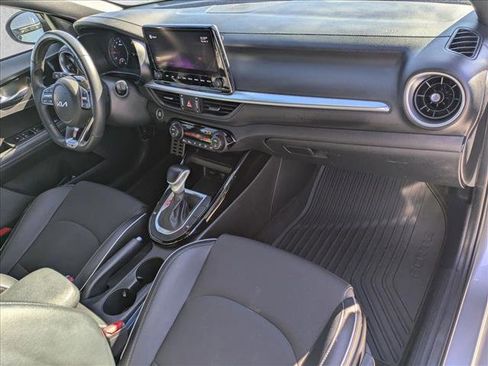 Used 2022 Kia Forte GT-Line image 21