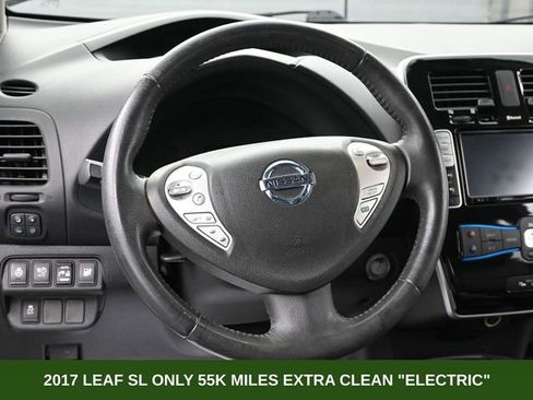 Used 2017 Nissan Leaf SL w/ Premium Package image 28