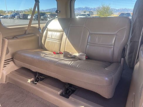 Used 2000 Ford Excursion Limited image 15