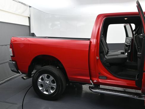 Used 2023 RAM 2500 Big Horn w/ Level 1 Equipment Group AWD/4WD image 10
