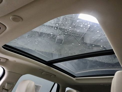 Used 2023 Lincoln Aviator Reserve w/ Class IV Trailer Tow Package image 36