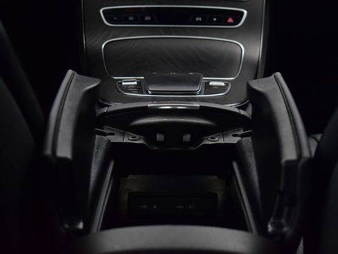 Certified 2023 Mercedes-Benz E 350 4MATIC Sedan image 24