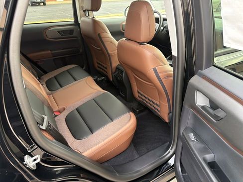 New 2026 Ford Bronco Sport Outer Banks image 17