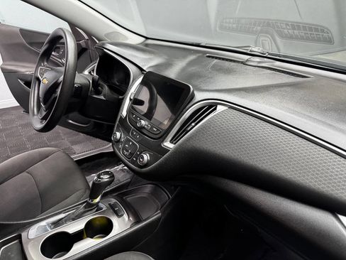 Used 2020 Chevrolet Malibu LS w/ LPO, Convenience Package 1 image 50