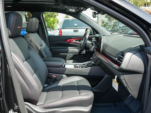 New 2026 Chevrolet Traverse Z71 AWD/4WD image 16