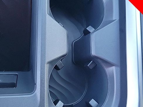 New 2025 Nissan Armada Platinum image 31