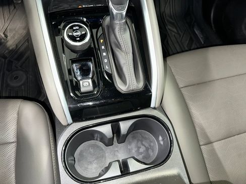 Certified 2024 Chevrolet Colorado ZR2 w/ ZR2 Convenience Package III image 16